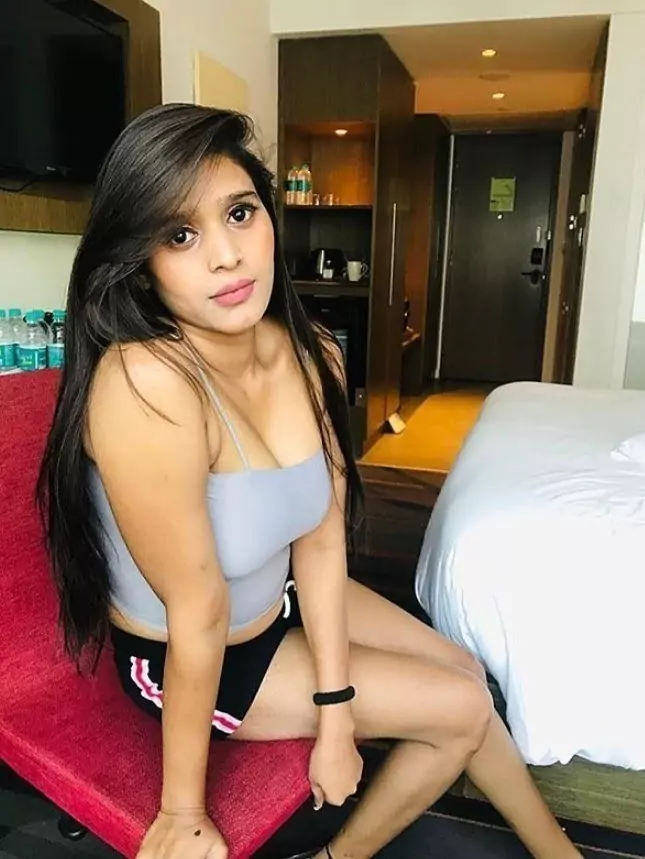 कॉल गर्ल्स सर्विस  सपोत्रा